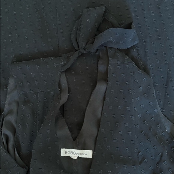 BCBG Generation Little Black Dress – Sleeveless Textured Mini (S) - Picture 6 of 6